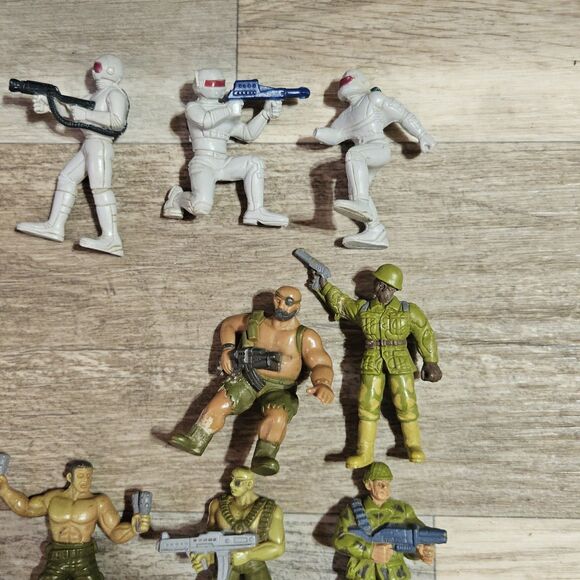 Vintage 1980s Mattel GUTS! Action Figure Lot 18 Minifigure Several Varieties VTG - Picture 5 of 11